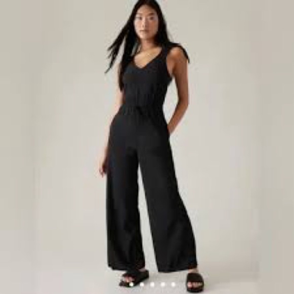 Athleta Black V-Neck Sleeveless Jumpsuit